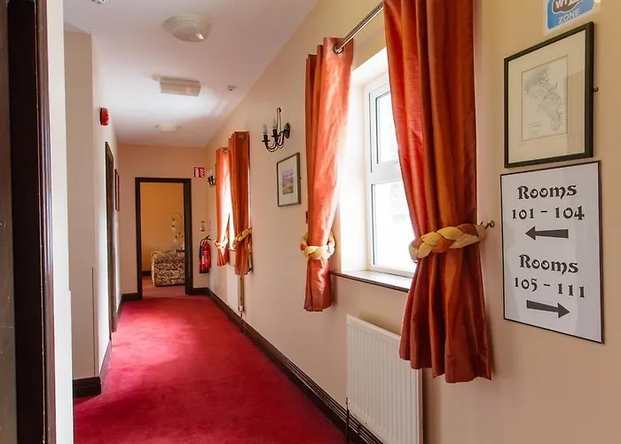 Yeats Country Hotel, & Leisure Club 호텔